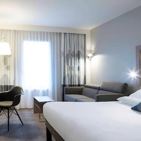 Novotel Chateau De Hotel 4*