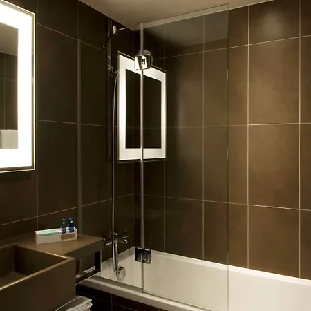 Novotel Chateau De Hotel 4*