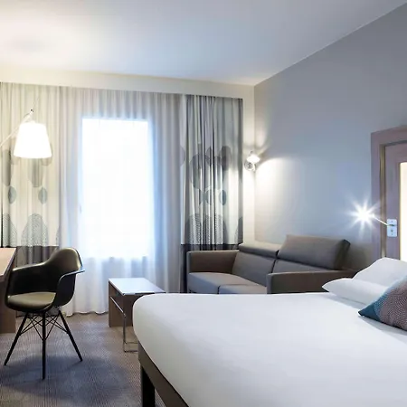 Novotel Chateau De Hotel 4*