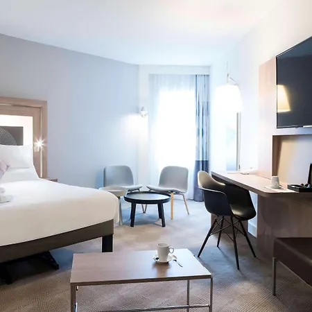 Novotel Chateau De