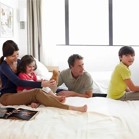 Novotel Chateau De Szálloda Versailles