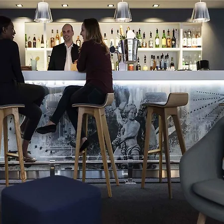 ホテル ノボテル シャトー ドゥ ヴェルサイユ