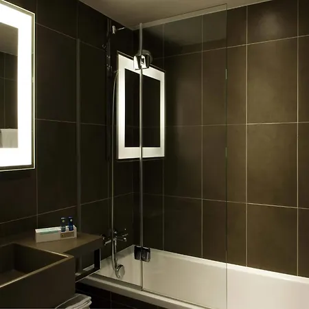 Novotel Chateau De Hotel 4*