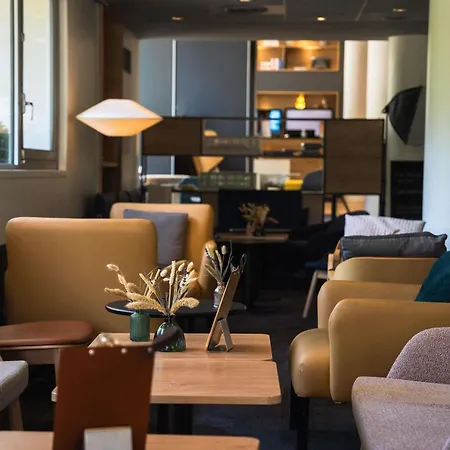 Novotel Chateau De 4*