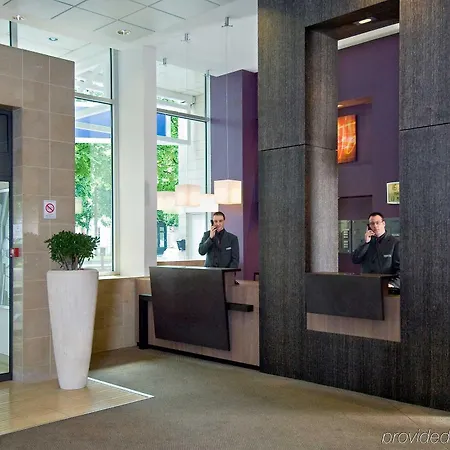 Novotel Chateau De 4*