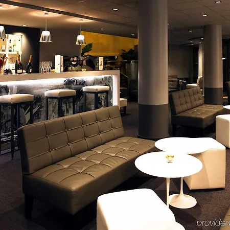 מלון Novotel Chateau De