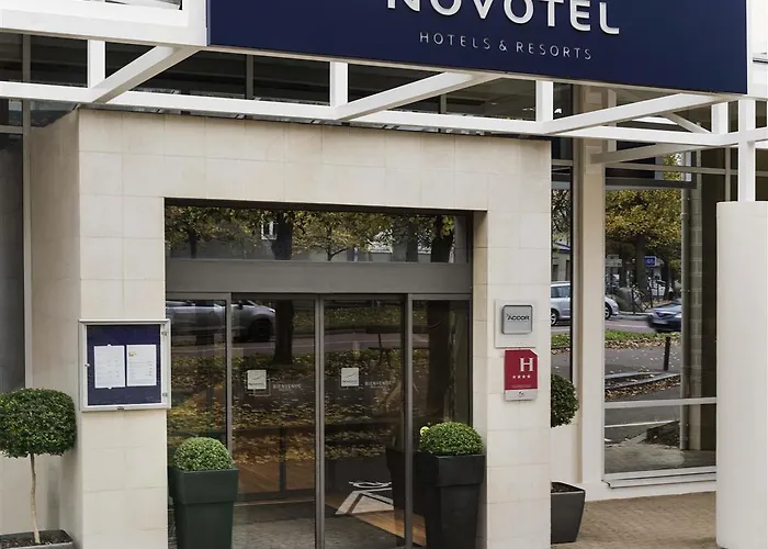 Szálloda Novotel Chateau De Versailles