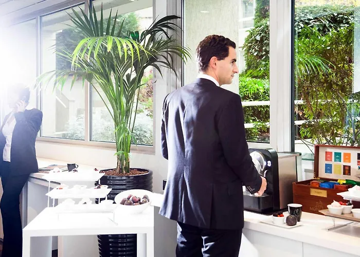 Novotel Chateau De Szálloda