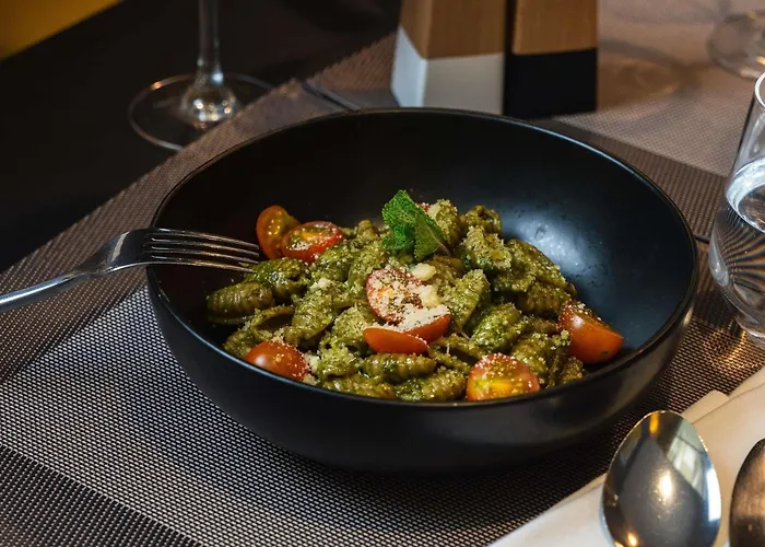 Novotel Chateau De Szálloda 4*