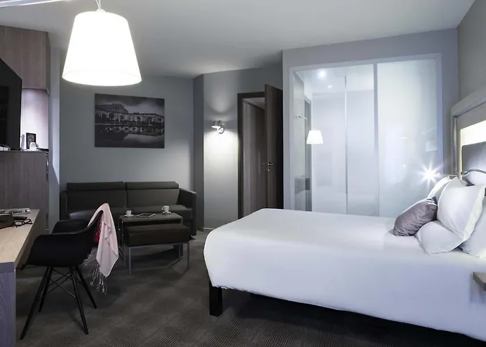 Novotel Chateau De 4*