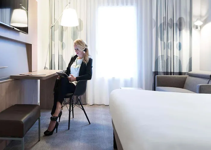 Szálloda Novotel Chateau De