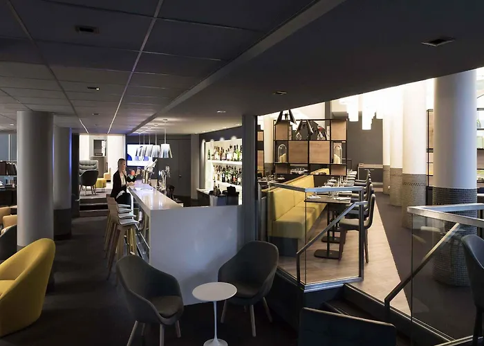 Szálloda Novotel Chateau De